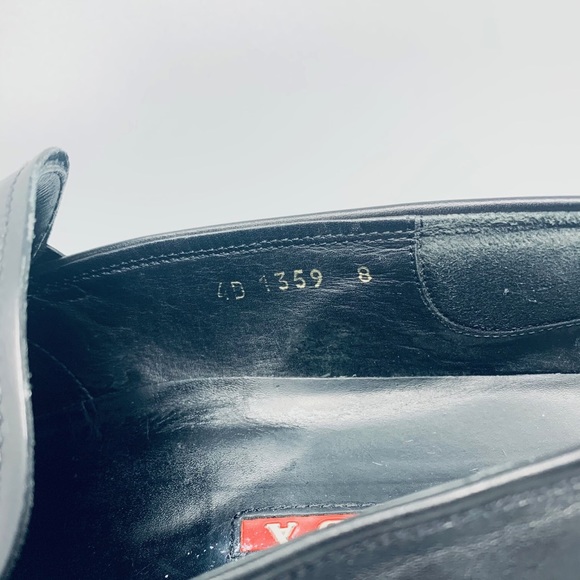 Prada Men’s Black Leather Loafer - Picture 7 of 15